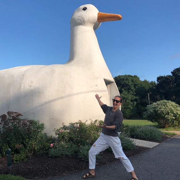 Meet your Posher, Brooke - Picture 2 of 5